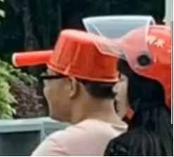 頭盔手板模型之拿水瓢當(dāng)頭盔？快來感受一下警察叔叔的死亡凝視